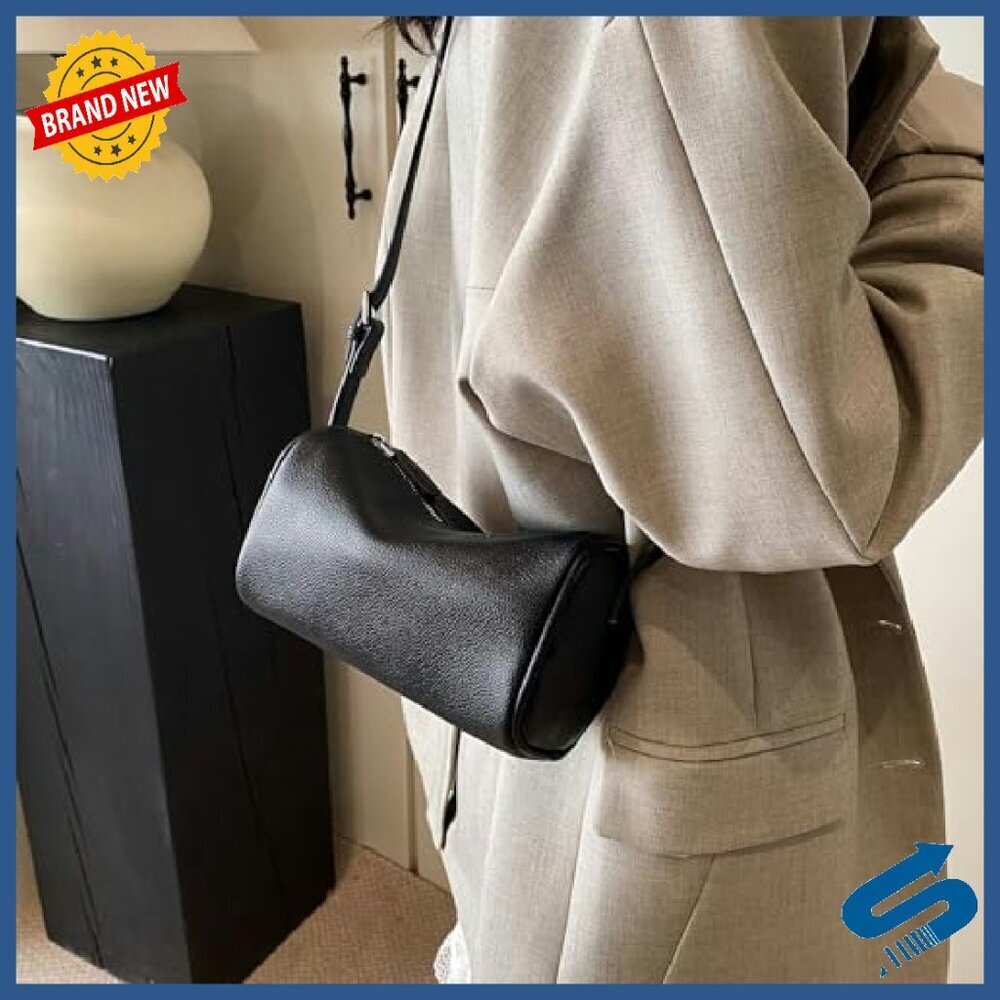 Small Shoulder Bag - Lychee Leather - Adjustable Strap - Zip Closure - Picture 6 of 7